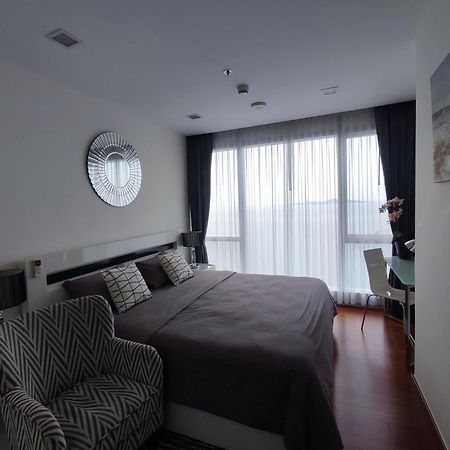 The Palm Wongamat Beach Паттайя Номер фото